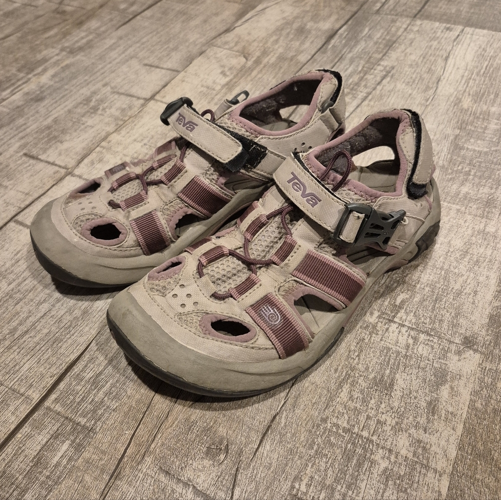 TEVA omnium drift water hiking outdoor Womens sandals 6.5